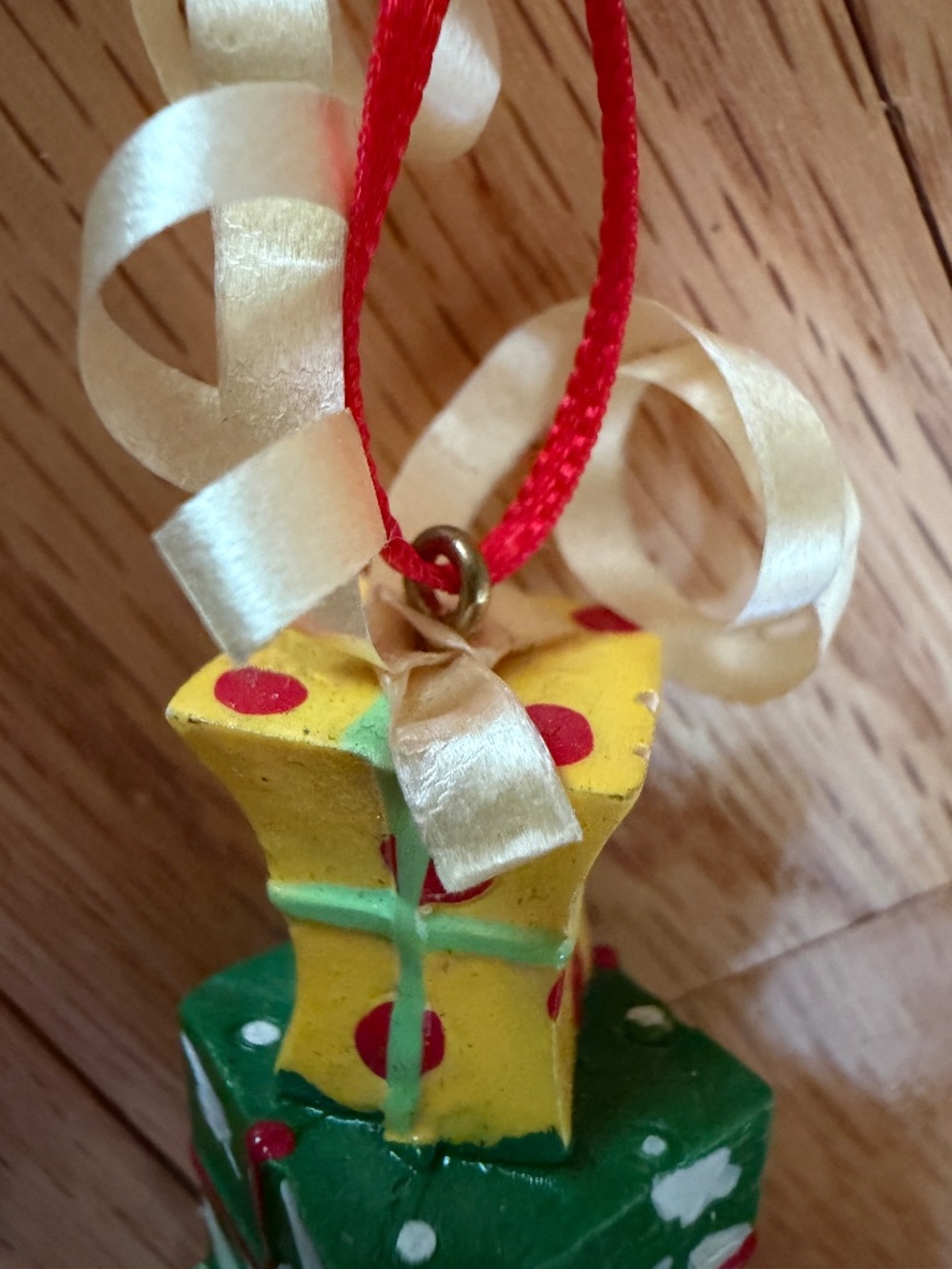 Lollysticks Holiday Shopper Christmas Ornament Kym Bowles Dept 56 - Picture 8 of 10